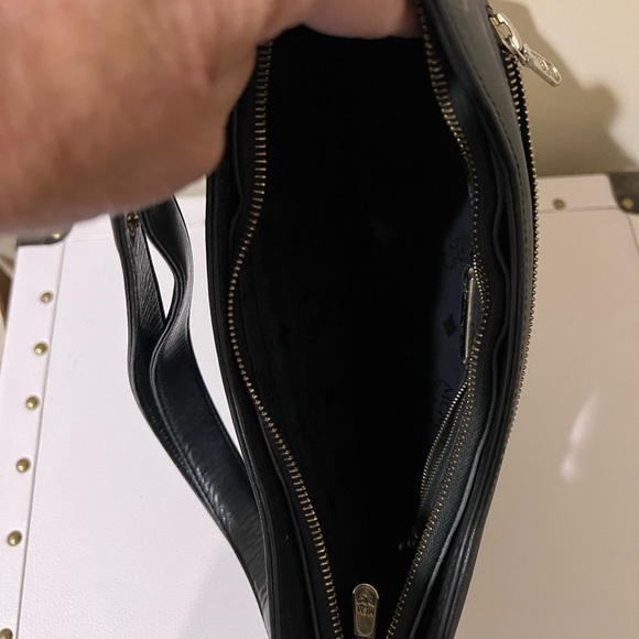 MCM Black Shoulder/Crossbody Bag - Picture 7 of 11